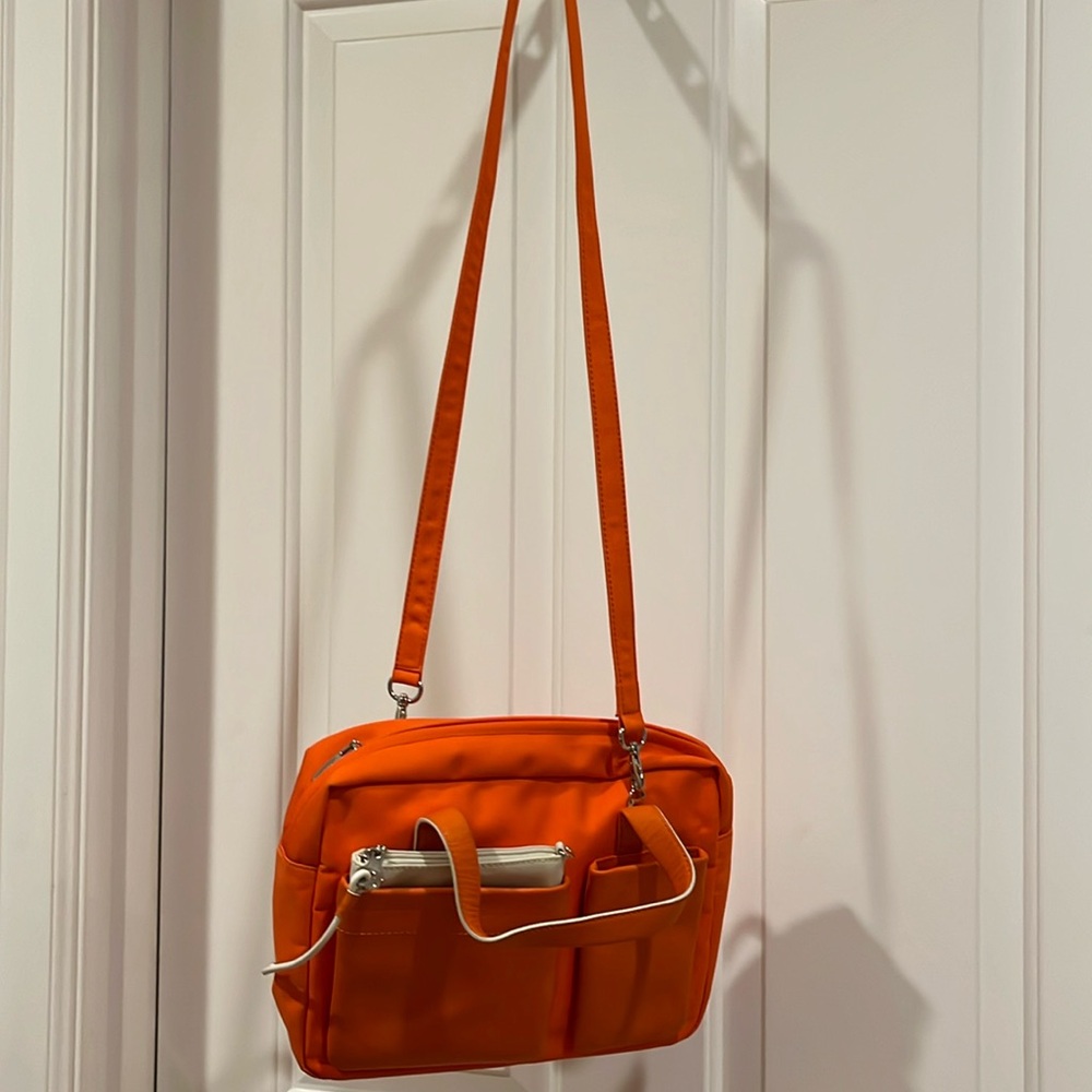 Mazzini Orange Leather Handbag. Very good condition.